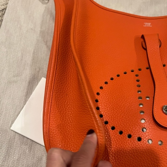 Stunning Hermes Evelyne GM size - Picture 9 of 14